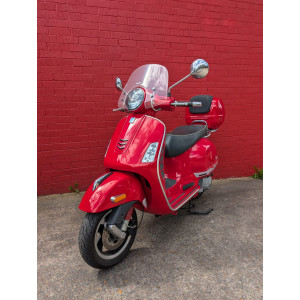 Vespa GTS Super 155cc, 2014, full service history, 6 months dealer warranty, Looks new, one owner only, $68 per week for 24 months, NO DEPOSIT. 