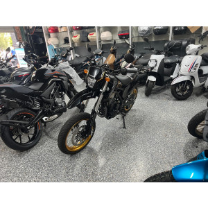 2023 Kawasaki KLX230SM Road Manual 6sp 230cc (KLX230RPFNN), 774km only, purchased in 2024, just was fully serviced for the first time, $61 per week for 30 months only and no deposit. 